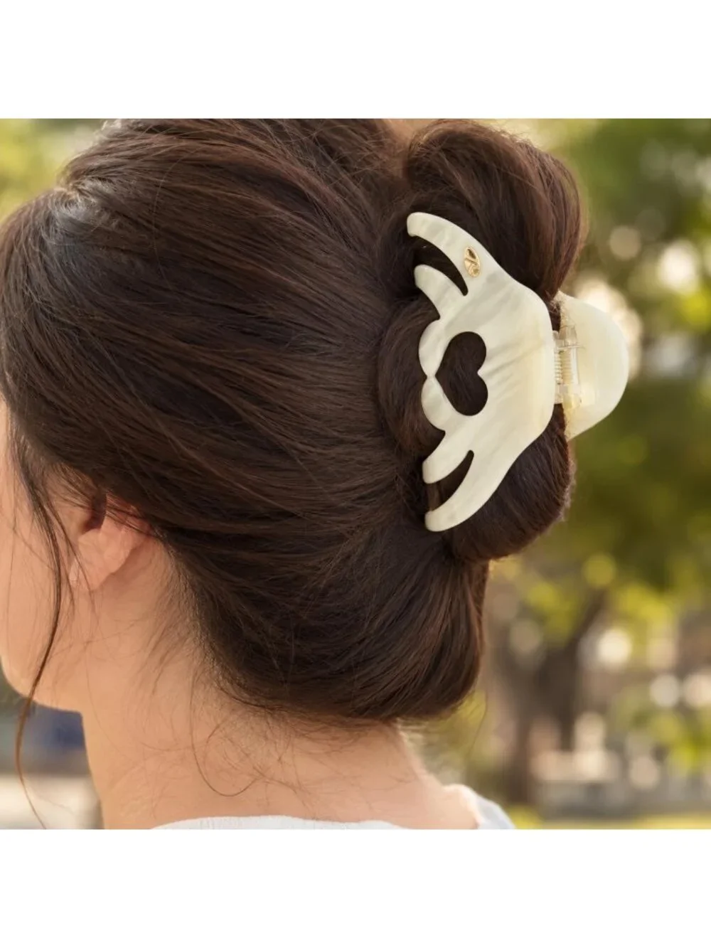 Durable Heart-Shaped Acetate Hair Clips - 2 Pack Medium Claw Clips for Updos